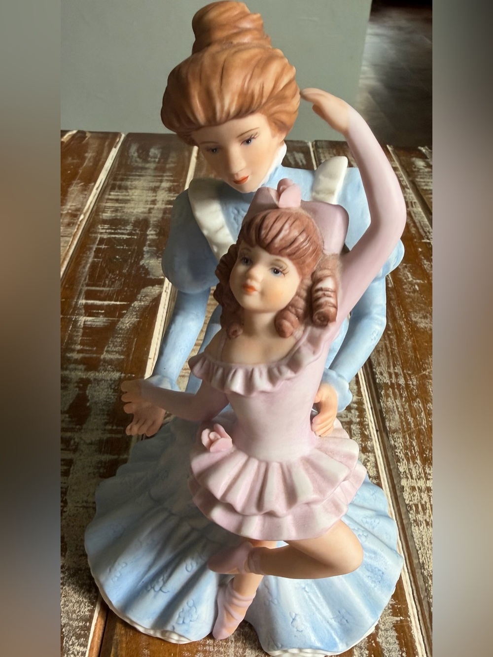 1996 EHW Porcelain Mother and Daughter Ballerina Figurine in Pink and Light Blue